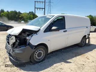 2023 Mercedes-Benz Metris Cargo z VIN W1YV0BEYXP4227971, wystawiony jako Copart lot #52766075 z przebiegiem 41 571 mil mil oraz Szkoda całkowita • Salvage title. Historia ofert i sprzedaży dostępna na DreamBid. Obrazek 1.