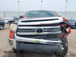 2016 Toyota Tundra 4WD Truck SR5 with VIN 5TFDW5F19GX550795, listed as a IAAI auction lot 41894023 with 174,637 mi miles. Bid and sale history available at carsss.com. Image 12.