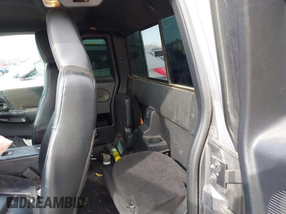 2004 Ford Ranger XL Fleet with VIN 1FTZR45E44PA98410, listed as a IAAI auction lot 41813636 with 248,007 mi miles. Bid and sale history available at carsss.com. Image 8.