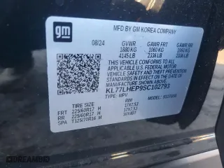 2025 Chevrolet Trax LT with VIN KL77LHEP9SC102793, listed as a Copart auction lot 43467445 with 3,730 mi miles and Salvage Title. Bid and sale history available at carsss.com. Image 15.