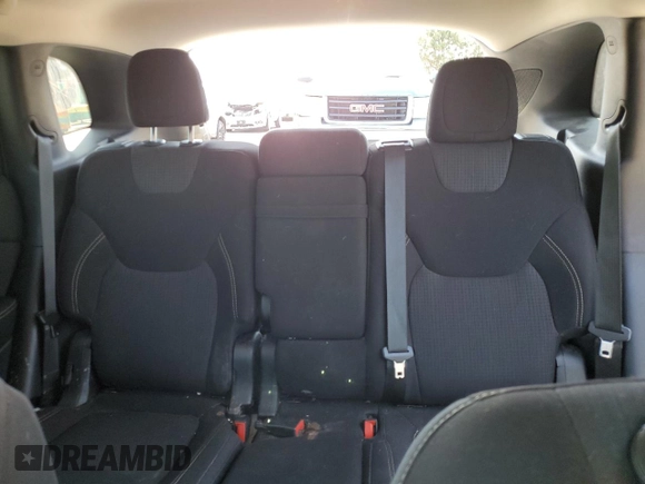 2016 Jeep Cherokee Latitude with VIN 1C4PJMCS1GW304073, listed as a Copart auction lot 60467055 with 74,826 mi miles and Salvage title. Bid and sale history available at DreamBid. Image 10.