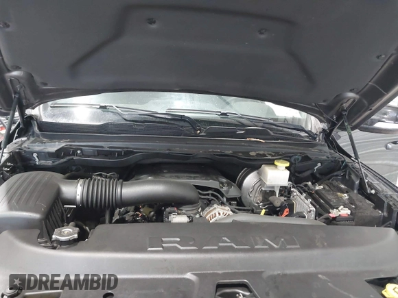 2021 Ram 1500 Big Horn z VIN 1C6SRFBT8MN696504, wystawiony jako IAAI lot #41669093 z przebiegiem 63 356 mil mil oraz . Historia ofert i sprzedaży dostępna na DreamBid. Obrazek 10.