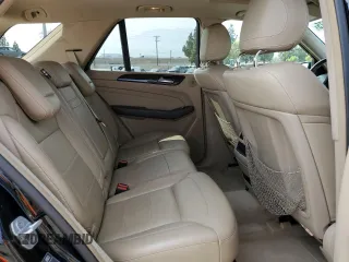 2012 Mercedes-Benz M 350 z VIN 4JGDA5HBXCA000938, wystawiony jako Copart lot #58807275 z przebiegiem 173 540 mil mil oraz Szkoda całkowita • Salvage title. Historia ofert i sprzedaży dostępna na DreamBid. Obrazek 11.
