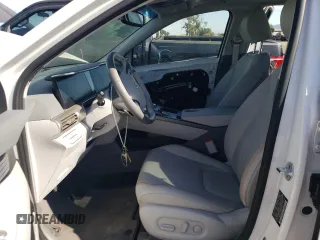 2021 Hyundai NEXO Limited z VIN KM8J84A65MU013554, wystawiony jako Copart lot #62621393 z przebiegiem 11 237 mil mil oraz Szkody całkowita. Historia ofert i sprzedaży dostępna na DreamBid. Obrazek 7.