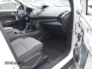 2017 Ford Escape SE with VIN 1FMCU0GD6HUC27154, listed as a IAAI auction lot 42172576 with 133,261 mi miles and . Bid and sale history available at carsss.com. Image 5.
