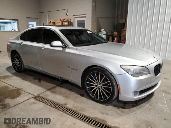 2012 BMW 7 Series 750i xDrive с VIN WBAKC6C51CC395851, выставлен на аукционе Copart как лот 56917905 с пробегом 138 308 миль миль и Чистый • Clean title. История ставок и продаж доступна на DreamBid. Изображение 4.