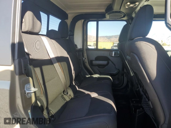 2020 Jeep Gladiator Mojave с VIN 1C6JJTEG6LL209312, выставлен на аукционе Copart как лот 41886445 с пробегом 66 247 миль миль и Списание • Salvage title. История ставок и продаж доступна на DreamBid. Изображение 11.