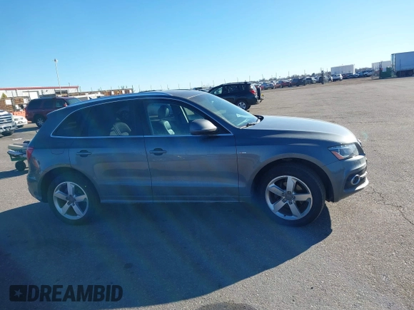 2012 Audi Q5 3.2L Premium Plus with VIN WA1DKAFP6CA113076, listed as a IAAI auction lot 41282805 with 152,146 mi miles. Bid and sale history available at carsss.com. Image 13.