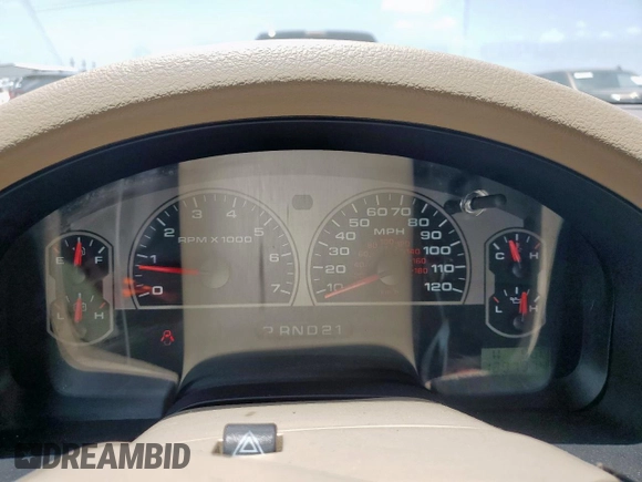 2007 Ford F-150 XLT with VIN 1FTRW12W57KC45033, listed as a Copart auction lot 64672335 with 129,137 mi miles and Salvage title. Bid and sale history available at DreamBid. Image 9.
