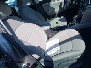 2020 Hyundai Elantra SE z VIN KMHD74LF3LU901845, wystawiony jako IAAI lot #42289742 z przebiegiem 45 673 mil mil oraz . Historia ofert i sprzedaży dostępna na DreamBid. Obrazek 5.