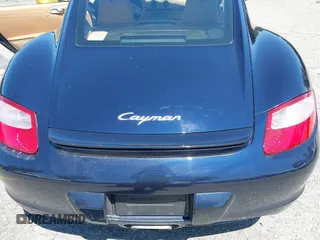 2007 Porsche 718 Cayman z VIN WP0AA29837U762585, wystawiony jako IAAI lot #42201028 z przebiegiem 58 563 mil mil oraz . Historia ofert i sprzedaży dostępna na DreamBid. Obrazek 10.