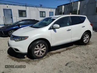 2011 Nissan Murano SV z VIN JN8AZ1MU3BW050358, wystawiony jako Copart lot #57122755 z przebiegiem 211 143 mil mil oraz Szkoda całkowita • Salvage title. Historia ofert i sprzedaży dostępna na DreamBid. Obrazek 1.