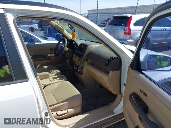 2005 Honda CR-V EX SE with VIN JHLRD78945C003063, listed as a IAAI auction lot 42097024 with 190,263 mi miles. Bid and sale history available at carsss.com. Image 5.