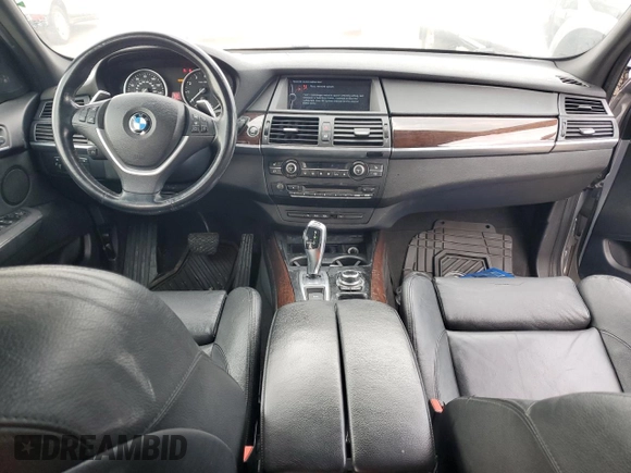 2013 BMW X5 xDrive50i with VIN 5UXZV8C52DL899056, listed as a Copart auction lot 53461625 with 186,598 mi miles and Clean title. Bid and sale history available at DreamBid. Image 8.