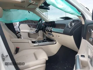 2023 Mercedes-Benz GLB 250 z VIN W1N4M4GB0PW311772, wystawiony jako IAAI lot #41192570 z przebiegiem 20 548 mil mil oraz . Historia ofert i sprzedaży dostępna na DreamBid. Obrazek 5.
