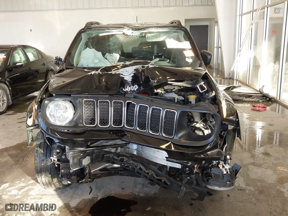 2019 Jeep Renegade Sport with VIN ZACNJBAB9KPJ95900, listed as a IAAI auction lot 41018209 with 70,511 mi miles. Bid and sale history available at carsss.com. Image 13.