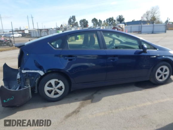2015 Toyota Prius Four with VIN JTDKN3DU3F0421647, listed as a IAAI auction lot 41830343 with 223,297 mi miles. Bid and sale history available at carsss.com. Image 14.