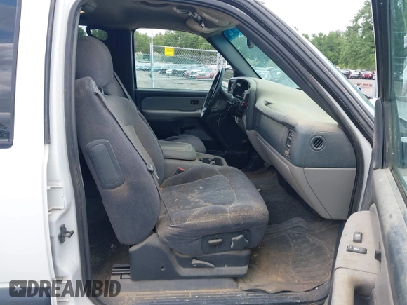 2002 Chevrolet Suburban Z71 с VIN 3GNFK16Z42G220862, выставлен на аукционе IAAI как лот 42328110 с пробегом 276 171 миль миль и . История ставок и продаж доступна на DreamBid. Изображение 5.