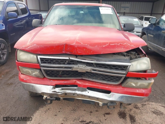 2006 Chevrolet Silverado 1500 LT1 with VIN 2GCEC13T261102535, listed as a IAAI auction lot 41474459 with 362,668 mi miles. Bid and sale history available at carsss.com. Image 12.