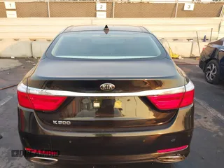 2016 Kia K900 Luxury with VIN KNALU4D33G6032619, listed as a IAAI auction lot 41307044 with 43,242 mi miles. Bid and sale history available at carsss.com. Image 17.