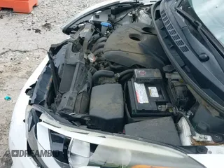 2016 Hyundai Elantra SE with VIN 5NPDH4AE7GH771712, listed as a IAAI auction lot 42937409 with 128,596 mi miles and . Bid and sale history available at DreamBid. Image 20.