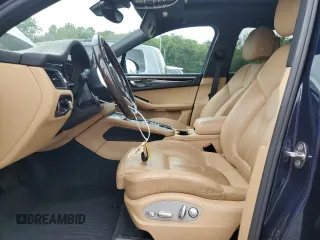 2017 Porsche Macan S z VIN WP1AB2A55HLB19062, wystawiony jako Copart lot #64770815 z przebiegiem 39 489 mil mil oraz Szkoda całkowita • Salvage title. Historia ofert i sprzedaży dostępna na DreamBid. Obrazek 7.