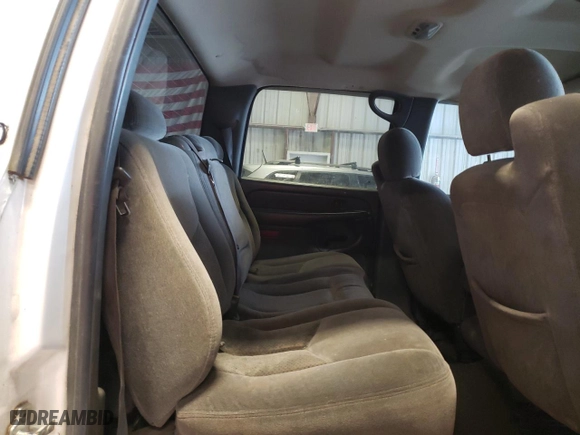 2005 Chevrolet Silverado 3500 SRW LT with VIN 1GCHK33275F913483, listed as a Copart auction lot 68673434 with NaN miles and Salvage Title. Bid and sale history available at carsss.com. Image 10.