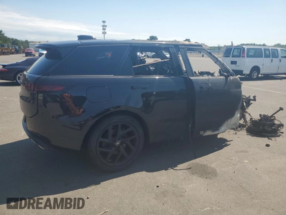 2024 Land Rover Range Rover Sport Dynamic SE with VIN SAL1L9FU5RA177007, listed as a Copart auction lot 62573504 with Not Provided miles and Salvage Title. Bid and sale history available at DreamBid. Image 3.
