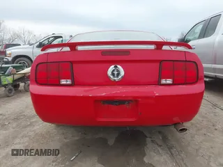 2005 Ford Mustang Deluxe with VIN 1ZVFT80N755161724, listed as a IAAI auction lot 41994894 with 104,917 mi miles. Bid and sale history available at carsss.com. Image 16.