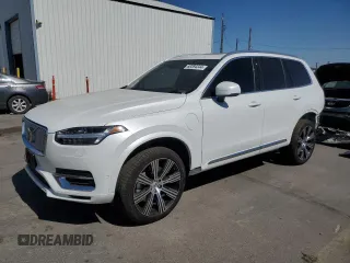 2024 Volvo XC90 Plus with VIN YV4H60LE0R1176317, listed as a Copart auction lot 68384344 with 5,788 mi miles and Salvage Title. Bid and sale history available at DreamBid. Image 1.