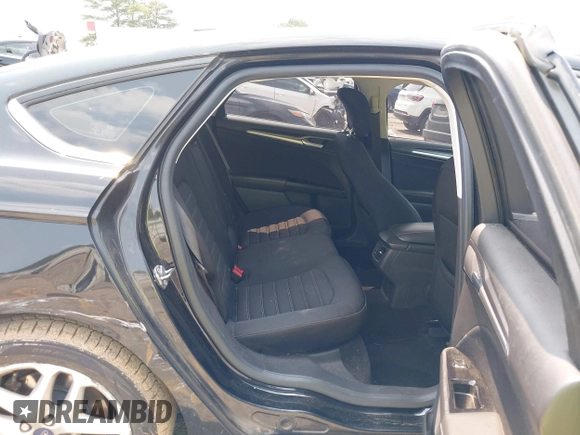 2013 Ford Fusion SE with VIN 3FA6P0H73DR211597, listed as a IAAI auction lot 42367877 with 135,645 mi miles and . Bid and sale history available at DreamBid. Image 8.