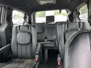2014 Chrysler Town & Country S with VIN 2C4RC1HG9ER195342, listed as a Copart auction lot 69974154 with 127,210 mi miles and Clean Title. Bid and sale history available at carsss.com. Image 10.