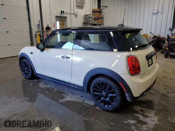 2021 MINI Hardtop Cooper with VIN WMWXR3C07M2N73695, listed as a Copart auction lot 44340355 with 42,942 mi miles and Clean title. Bid and sale history available at DreamBid. Image 2.