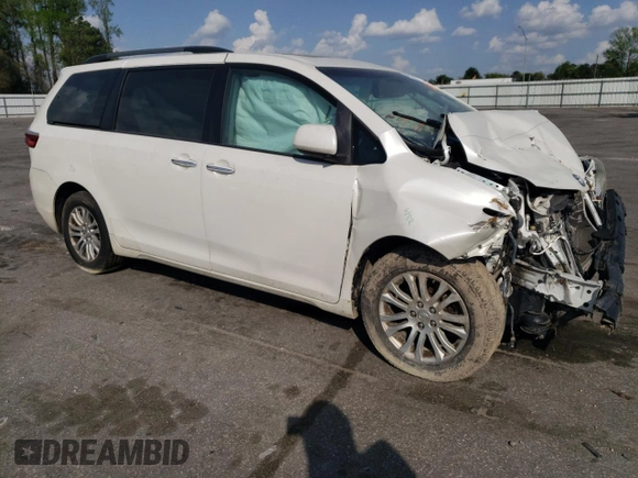 2017 Toyota Sienna XLE Auto Access Seat with VIN 5TDYZ3DC2HS790411, listed as a Copart auction lot 52099465 with 110,318 mi miles and Clean Title. Bid and sale history available at carsss.com. Image 4.