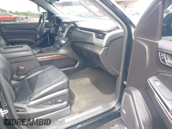 2017 Chevrolet Tahoe LT z VIN 1GNSKBKC8HR311969, wystawiony jako IAAI lot #42126414 z przebiegiem 160 994 mil mil oraz . Historia ofert i sprzedaży dostępna na DreamBid. Obrazek 5.