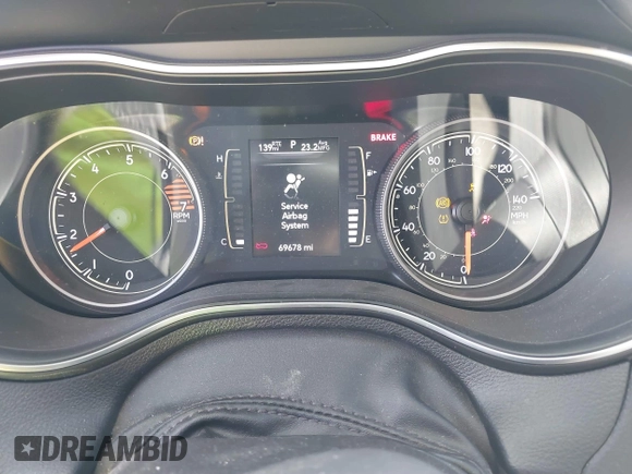 2019 Jeep Cherokee Latitude Plus with VIN 1C4PJLLB2KD438654, listed as a IAAI auction lot 41642098 with 69,678 mi miles and . Bid and sale history available at DreamBid. Image 7.