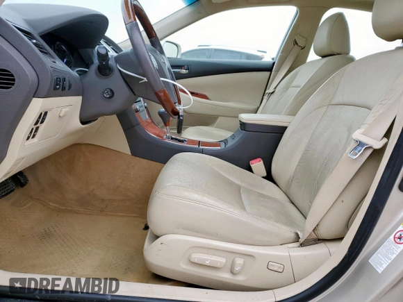 2011 Lexus ES 330 with VIN JTHBK1EGXB2435158, listed as a Copart auction lot 46040845 with 102,271 mi miles and Clean Title. Bid and sale history available at DreamBid. Image 7.