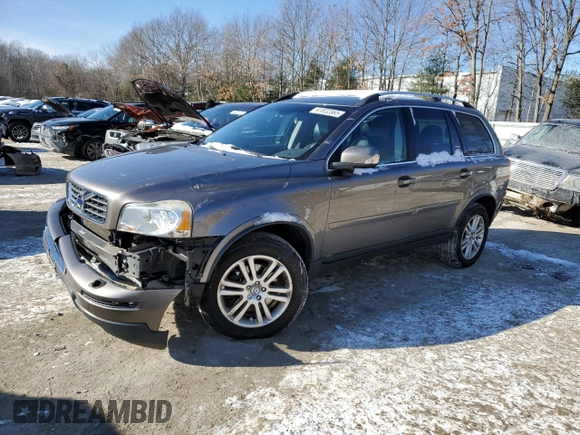 2012 Volvo XC90 with VIN YV4952CZ7C1625389, listed as a Copart auction lot 41832565 with 104,764 mi miles and Clean Title. Bid and sale history available at carsss.com. Image 1.