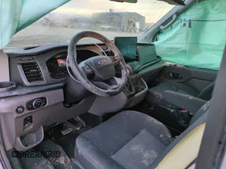 2023 Ford Transit with VIN 1FTBR2DG3PKA80135, listed as a Copart auction lot 46504465 with 21,334 mi miles and Salvage title. Bid and sale history available at DreamBid. Image 8.