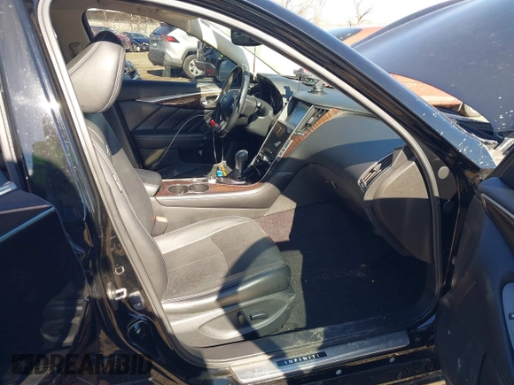 2014 Infiniti Q50 Sport with VIN JN1BV7AR8EM705762, listed as a IAAI auction lot 41685236 with 102,056 mi miles and . Bid and sale history available at DreamBid. Image 5.