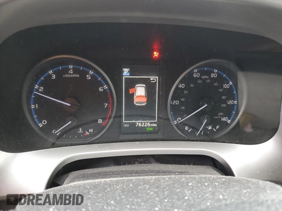 2018 Toyota RAV4 XLE with VIN JTMRFREV6JD233356, listed as a Copart auction lot 44265935 with 76,226 mi miles and Salvage Title. Bid and sale history available at DreamBid. Image 9.