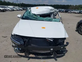 2024 Hyundai Elantra SE z VIN KMHLL4DG1RU798092, wystawiony jako IAAI lot #41985256 z przebiegiem 24 940 mil mil oraz . Historia ofert i sprzedaży dostępna na DreamBid. Obrazek 13.