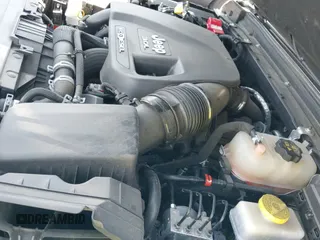 2022 Jeep Wrangler Unlimited Willys с VIN 1C4HJXDM8NW174277, выставлен на аукционе IAAI как лот 42076074 с пробегом 63 404 миль миль и . История ставок и продаж доступна на DreamBid. Изображение 19.