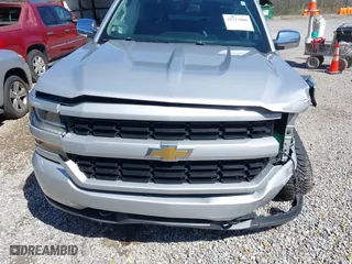 2018 Chevrolet Silverado 1500 Custom with VIN 1GCRCPEC3JZ117322, listed as a IAAI auction lot 41719888 with 173,623 mi miles. Bid and sale history available at carsss.com. Image 12.