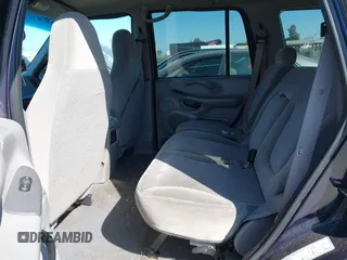 1999 Ford Expedition XLT z VIN 1FMPU18L3XLA96802, wystawiony jako IAAI lot #41784864 z przebiegiem Nie podano mil oraz . Historia ofert i sprzedaży dostępna na DreamBid. Obrazek 8.
