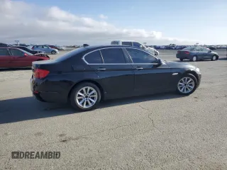 2013 BMW 5 Series 528i with VIN WBAXG5C58DDY37525, listed as a Copart auction lot 55680265 with 123,600 mi miles and Clean Title. Bid and sale history available at carsss.com. Image 3.