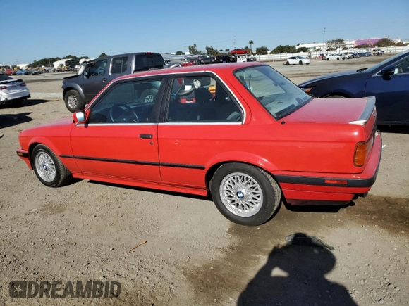 1989 BMW 3 Series 325iS with VIN WBAAA2309KEC49637, listed as a Copart auction lot 41492615 with 185,613 mi miles and Salvage Title. Bid and sale history available at carsss.com. Image 2.