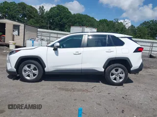 2021 Toyota RAV4 XLE with VIN 2T3W1RFV2MW146030, listed as a IAAI auction lot 42366687 with 88,889 mi miles and . Bid and sale history available at DreamBid. Image 14.
