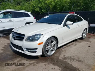 2014 Mercedes-Benz C 250 with VIN WDDGJ4HB9EG186697, listed as a IAAI auction lot 42447765 with 99,700 mi miles and . Bid and sale history available at DreamBid. Image 18.