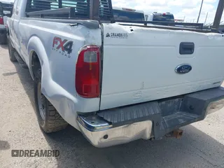 2015 Ford F-250 XLT with VIN 1FT7X2B63FEB54334, listed as a IAAI auction lot 42570798 with 288,832 mi miles and . Bid and sale history available at DreamBid. Image 6.